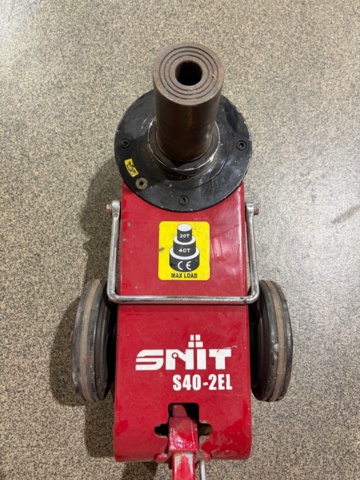 1497130-3 Pneumatic jack S40-2EL