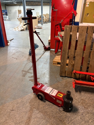 1497134-1 Pneumatic jack S50-23J