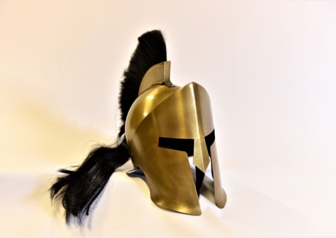 Image representing the auction - Unique home furnishings; armor, diving and knight helmets, etc.