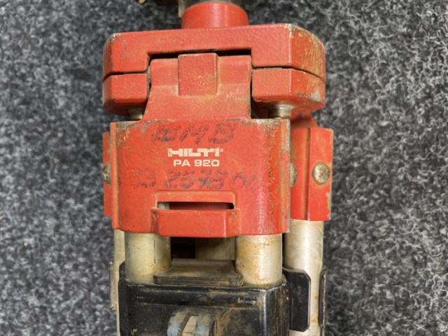 1496748-4 Tripod Hilti PA 920