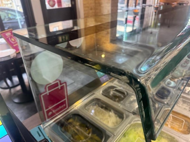 1471257-4 Kylbänk / Salladsbar med glasöverdel – Mega Gastronomi