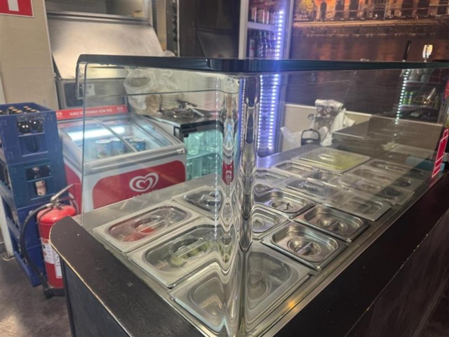 1471257-2 Kylbänk / Salladsbar med glasöverdel – Mega Gastronomi