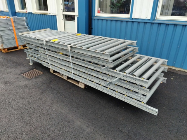 6 pcs Roller conveyors for flow rack Interroll - PS Auction - We value ...