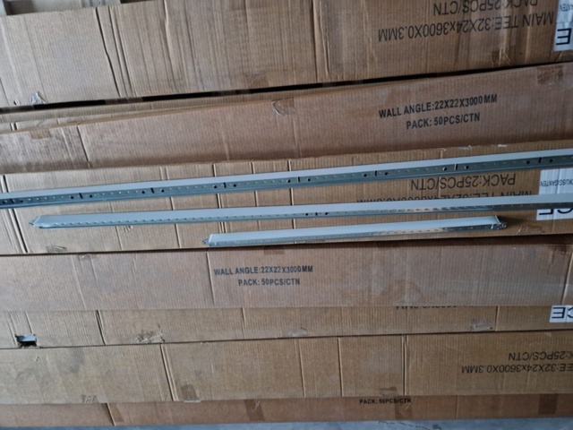 1497849-3 Complete suspended ceiling package white color with support structure 80m2