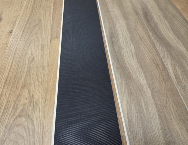 1497854-2 Vinyl flooring / click flooring 114 m² - Dark oak