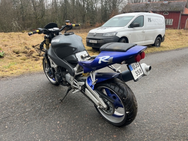 1351411-7 Motorcykel - Yamaha YZF-R1 1.0 Manuell, 150hk -1999 (Reparationsobjekt)