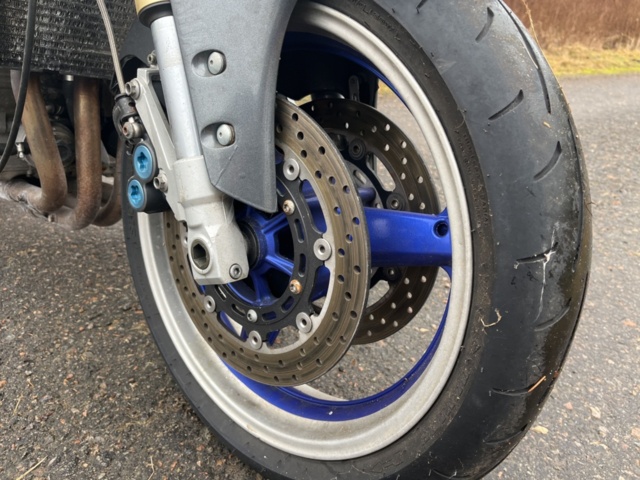 1351411-11 Motorcykel - Yamaha YZF-R1 1.0 Manuell, 150hk -1999 (Reparationsobjekt)