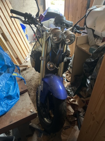 1351409-2 Motorcykel - Yamaha YZF-R1 1.0 Manuell, 150hk -1999 (Reparationsobjekt)