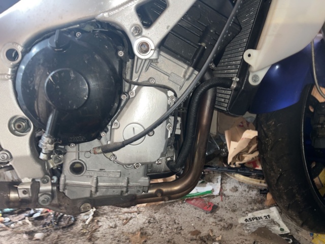 1351409-8 Motorcykel - Yamaha YZF-R1 1.0 Manuell, 150hk -1999 (Reparationsobjekt)