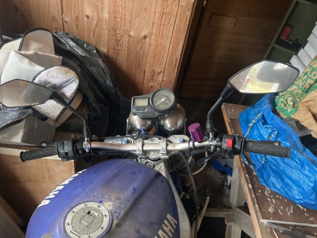 1351409-15 Motorcykel - Yamaha YZF-R1 1.0 Manuell, 150hk -1999 (Reparationsobjekt)