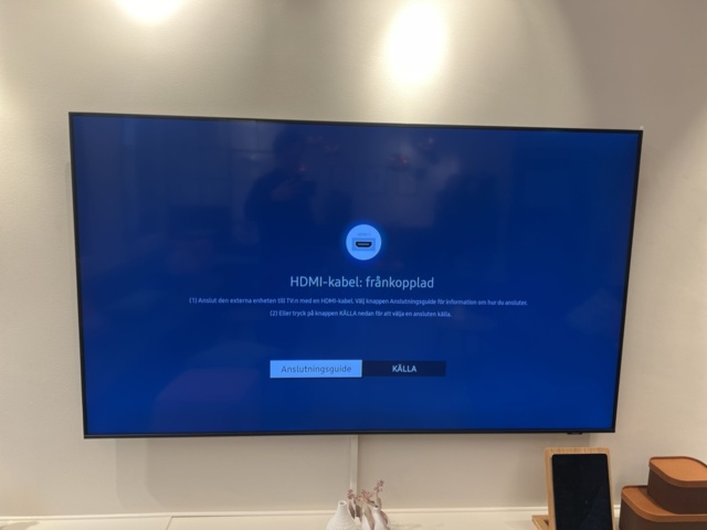 1469656-1 TV 70'' with accessories - Samsung