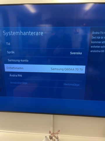 1469656-3 TV 70'' with accessories - Samsung