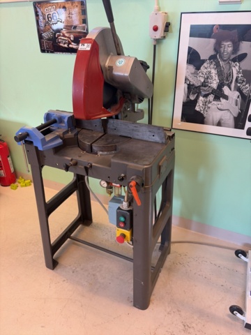 1491478-1 Industrial cutting / Miter saw for metal