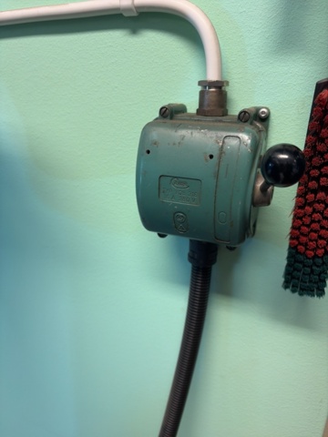 1491494-4 Vertikalfräs