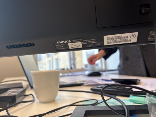 1469699-6 Printer and monitor - Brother, Philips