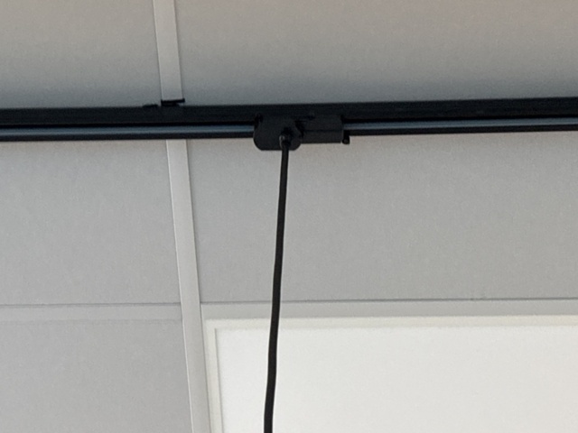 1428542-13 Pendellampor 7 st