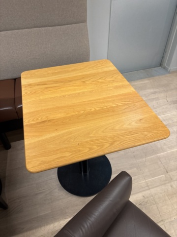 1428545-5 Möblemang - Café, kontor eller lounge