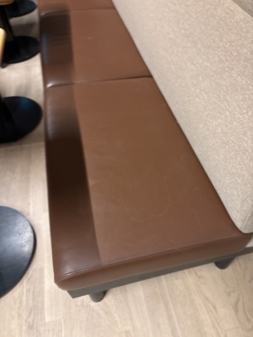 1428545-9 Möblemang - Café, kontor eller lounge