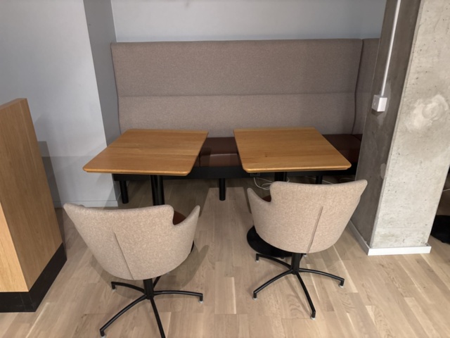 1428545-14 Möblemang - Café, kontor eller lounge