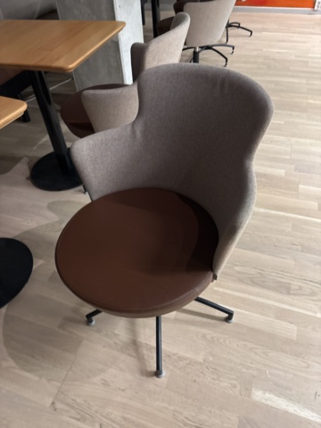 1428545-15 Möblemang - Café, kontor eller lounge