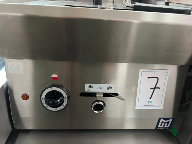 1489857-2 Deep fryer - Mastro