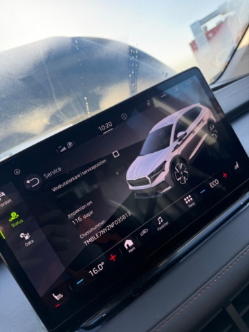 1498450-16 Škoda Enyaq iV 80x AWD, 265hk -2022