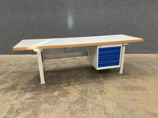 1498458-2 Workbench AJ Products SOLID with shelves, 2500x800