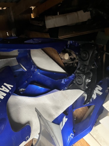 1351409-24 Motorcykel - Yamaha YZF-R1 1.0 Manuell, 150hk -1999 (Reparationsobjekt)