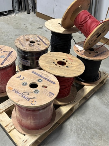 1421736-5 Cable for solar cells