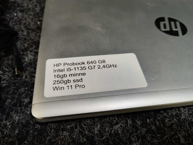 1498855-3 Laptop HP ProBook 650 G8