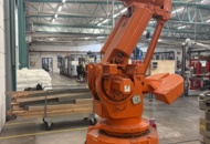 1445092 Komplett ABB industrirobot inklusive original ABB TU250 R01 B01