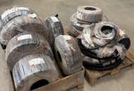 1421734 2 pallets with flexible hose in mixed sizes