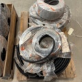 1421734-3 2 pallets with flexible hose in mixed sizes