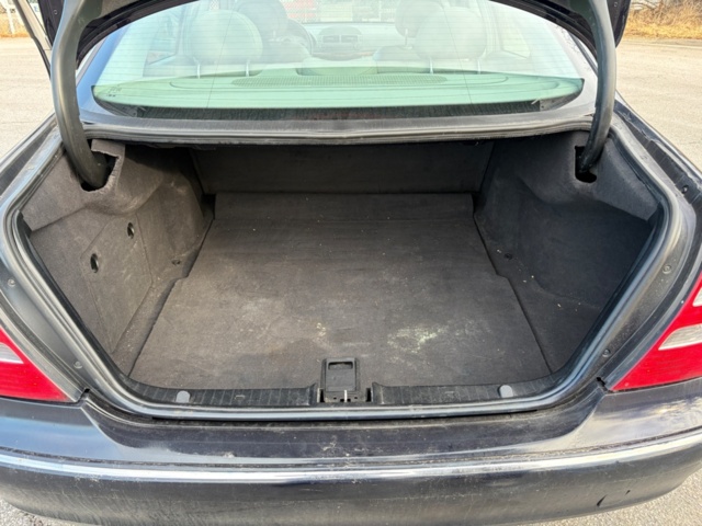 1368076-10 Mercedes-Benz E 200 Kompressor 5G-Tronic, 163hk, -2005