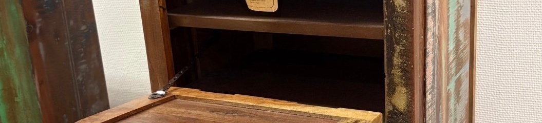 Image representing the auction - Furniture and home furnishings