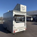 1471258-5 Foodtruck / Försäljningsvagn – Street Food