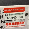 1498584-2 About 5000 pcs. Floor & molding screw Grabber 4.0x40mm
