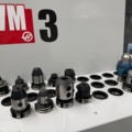 1411423-17 Vertikal fleroperationsmaskin - HAAS VM-3