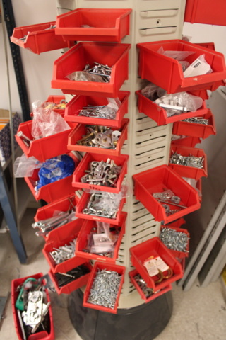 1476299-6 Assortment wheel and tool board with tools