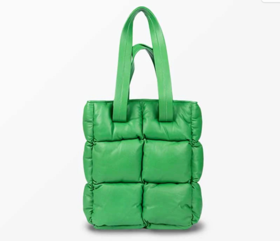 1461315-1 Handväska - Stylism Denmark, modell 11, grön, quiltad shopper, äkta fårskinn