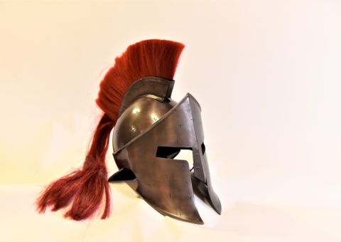 Image representing the auction - Unique home furnishings; armor, diving and knight helmets, etc.