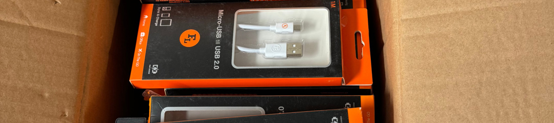 Image representing the auction - Sale of technology - approx. 1248 accessories