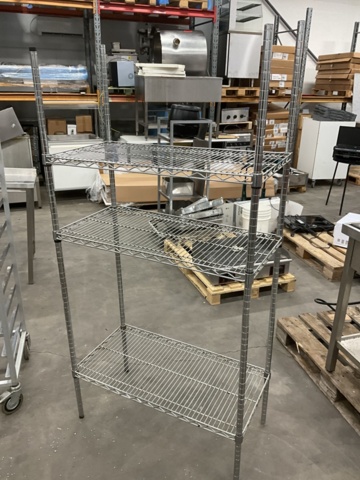 1473084-1 Storage shelf