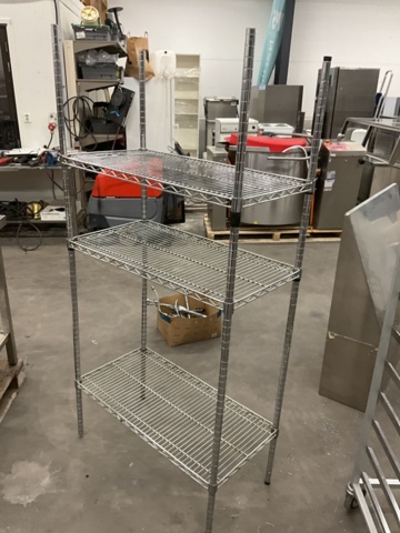 1473084-4 Storage shelf
