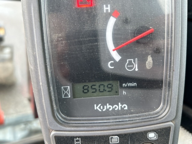 1457611-29 Minigrävare - Kubota KX019-4 Rototilt, -2014 och släp