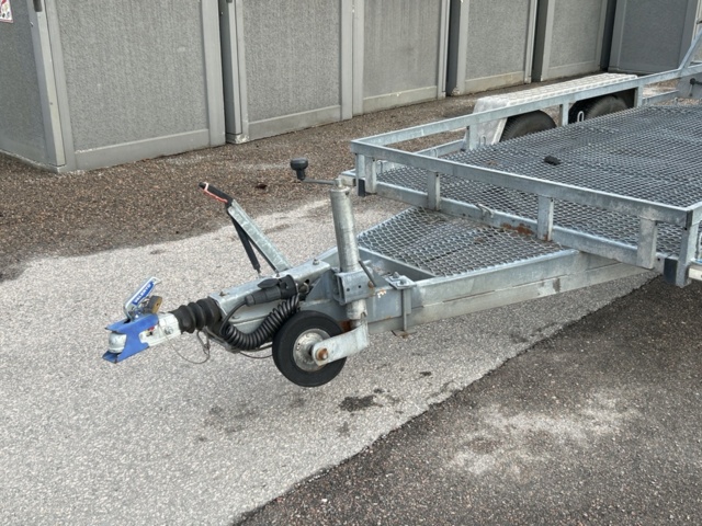 1457611-37 Minigrävare - Kubota KX019-4 Rototilt, -2014 och släp