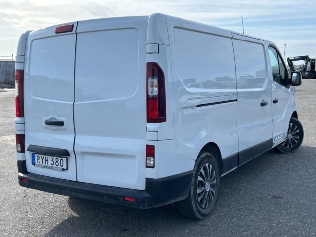 1455120-5 Nissan NV300 Van 2.9t 1.6 dCi Manual, 125hp, 2017