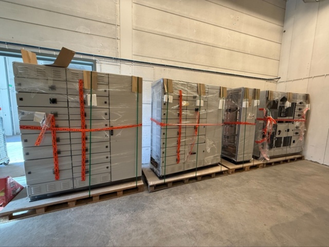 1470301-1 Lågspänningsställverk 0,4 kV – Nät / Reservkraft