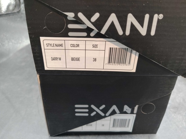 1502633-3 Shoes, 4 pairs - Exani, size 38, beige sneakers, pink slippers