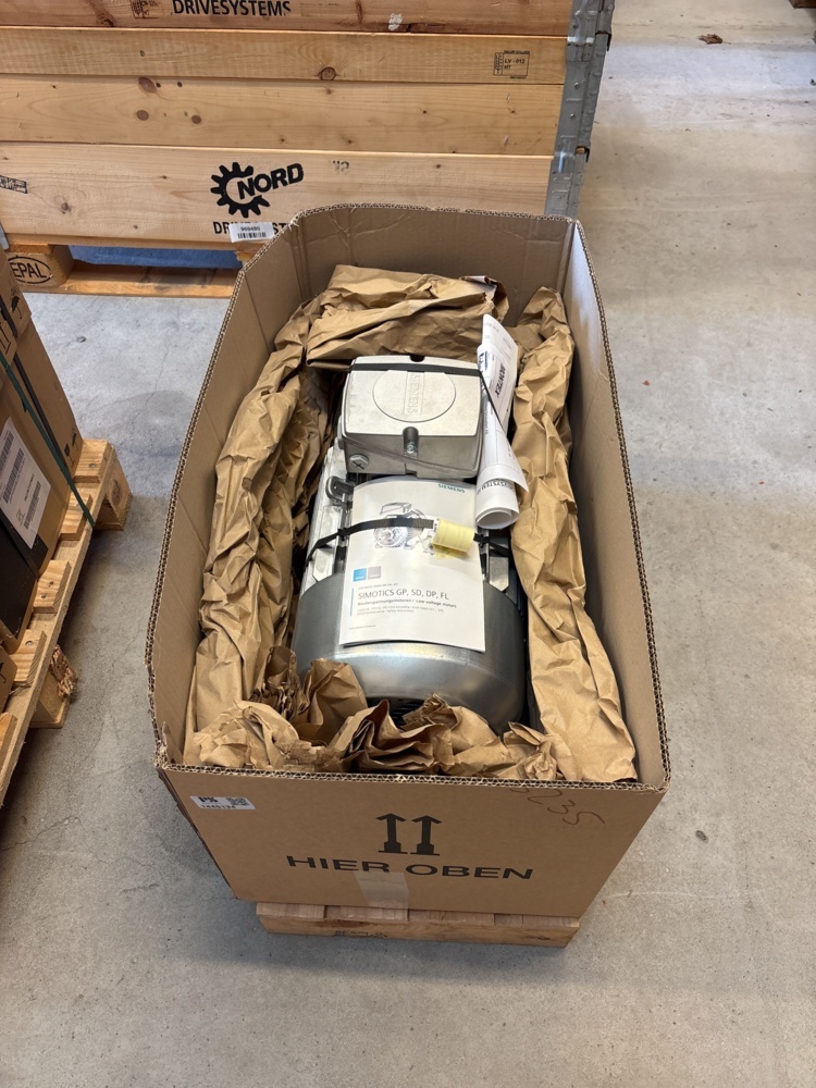 1445138-2 Siemens SIMOTICS 7,5 kW elmotor – Ny i kartong – 1LE1023-1CA12